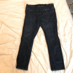 Size 16 lee jeans. Slimming